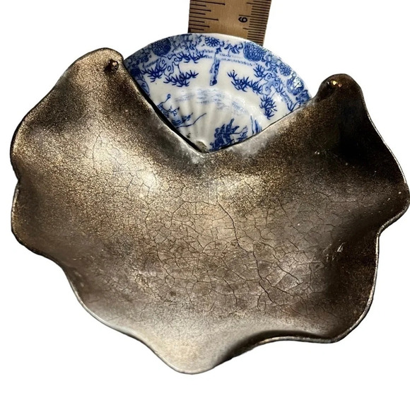 Studio Pottery Shell Form Raku Dish Found Objects Shard Signed Jane F - Picture 1 of 7